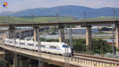 弥勒至蒙自城际高铁16日开通运营-摄影频道红河站