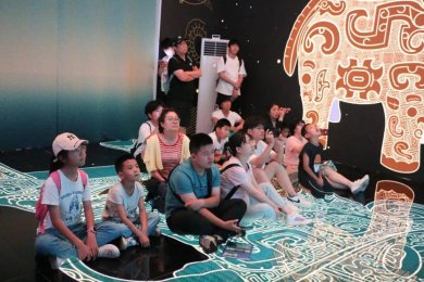 跨越时空之旅：从史前壁画到数字艺术，新视听体验空间震撼来