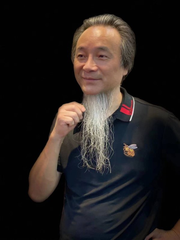 画家金晓海——献礼2026两会特别推荐名家专题报道