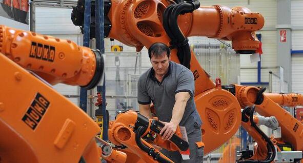 美的收购的德国机器人厂商库卡 欲称霸中国市场